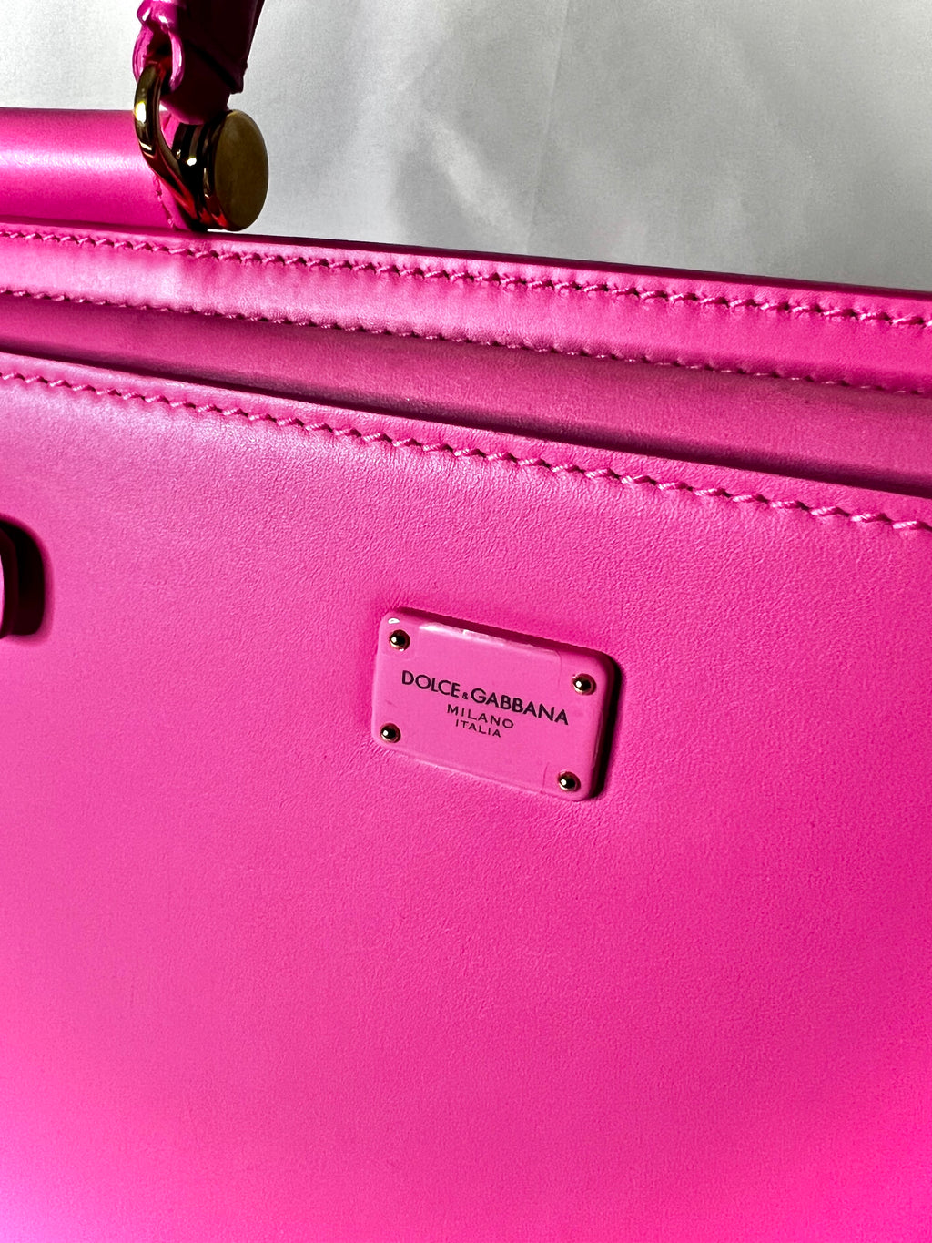 Pink Dolce and Gabanna Small Calfskin Sicily 62