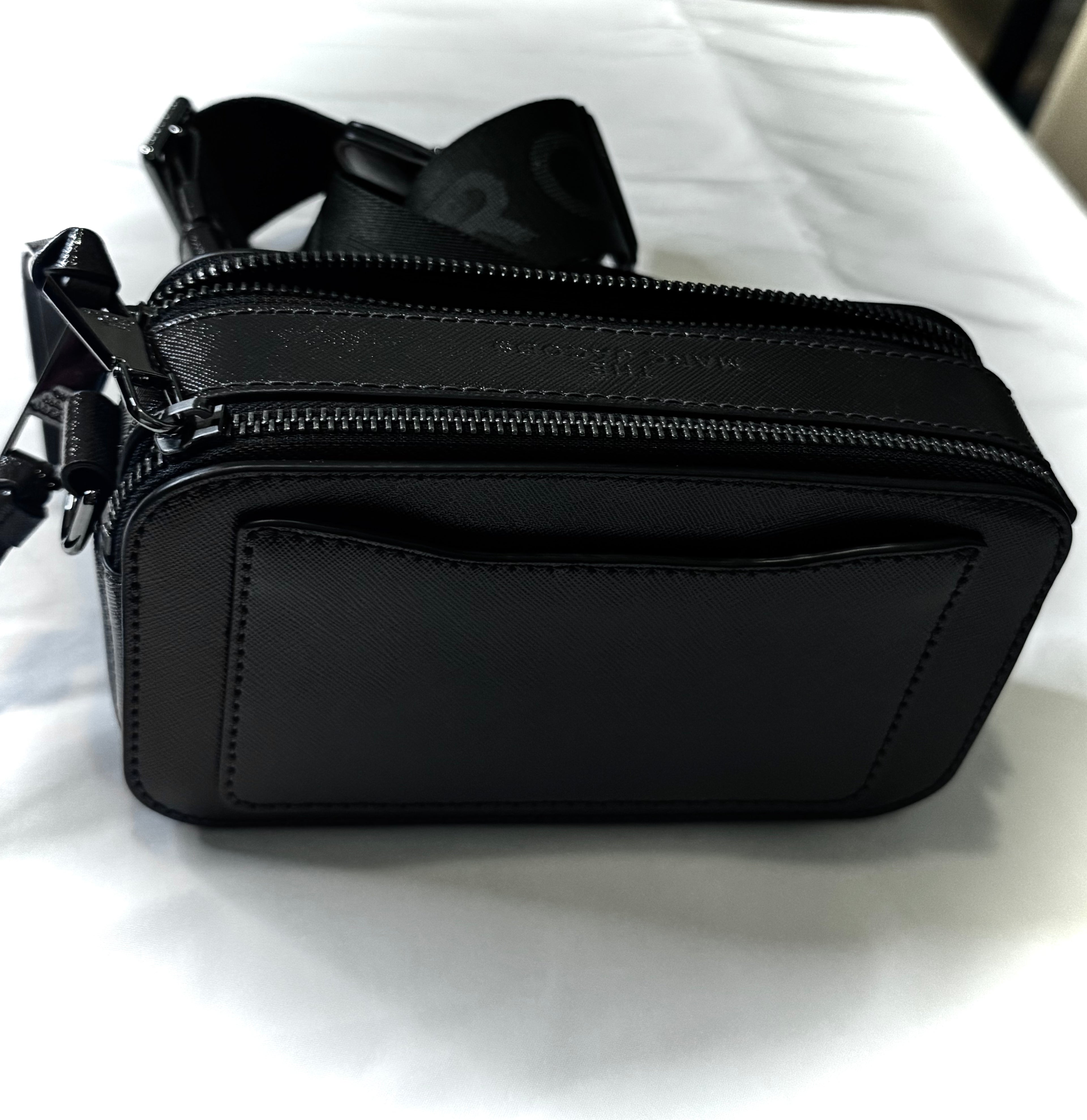 Black Marc Jacobs The Snapshot Bag
