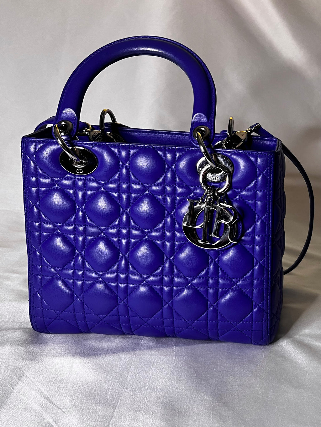 Blue Med Ultra Matte Lady Dior